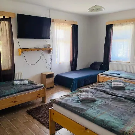 Appartamento Kontyos Felsőtold
