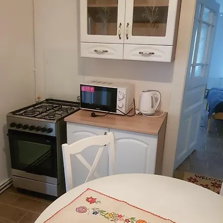 Kontyos Vendeghaz Felsotold