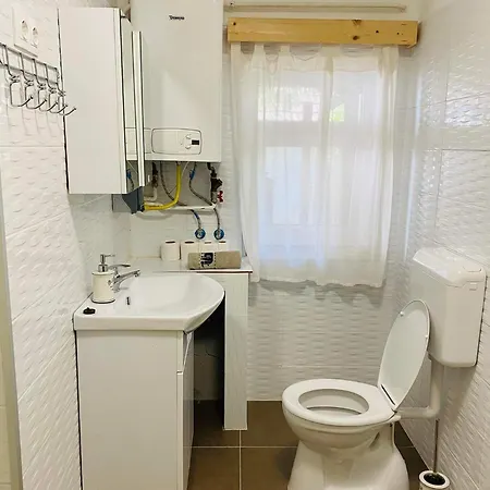 Kontyos Vendeghaz Felsotold