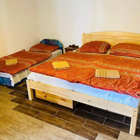 Appartamento Kontyos Felsőtold