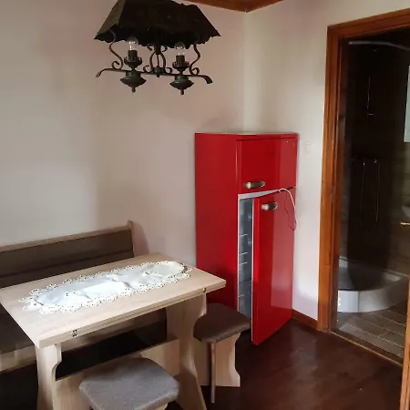 Appartamento Kontyos Felsőtold
